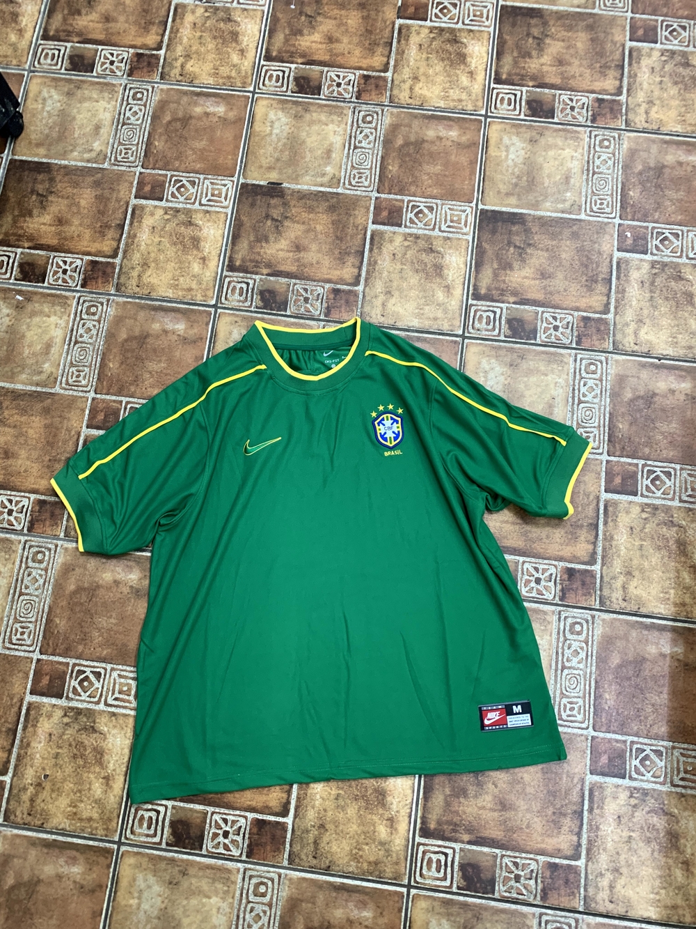 Nike Brazil 1998 Retro Training Jersey Size M